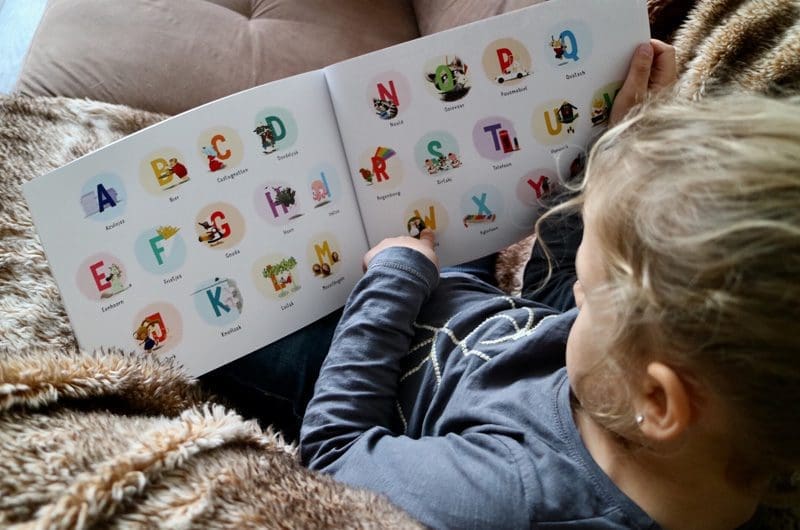 alfabeth mynamebook