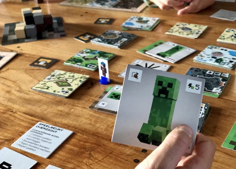 review minecraft bordspel