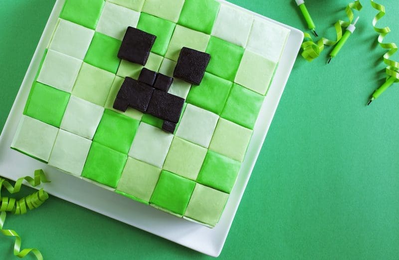 zelf maken minecraft taart